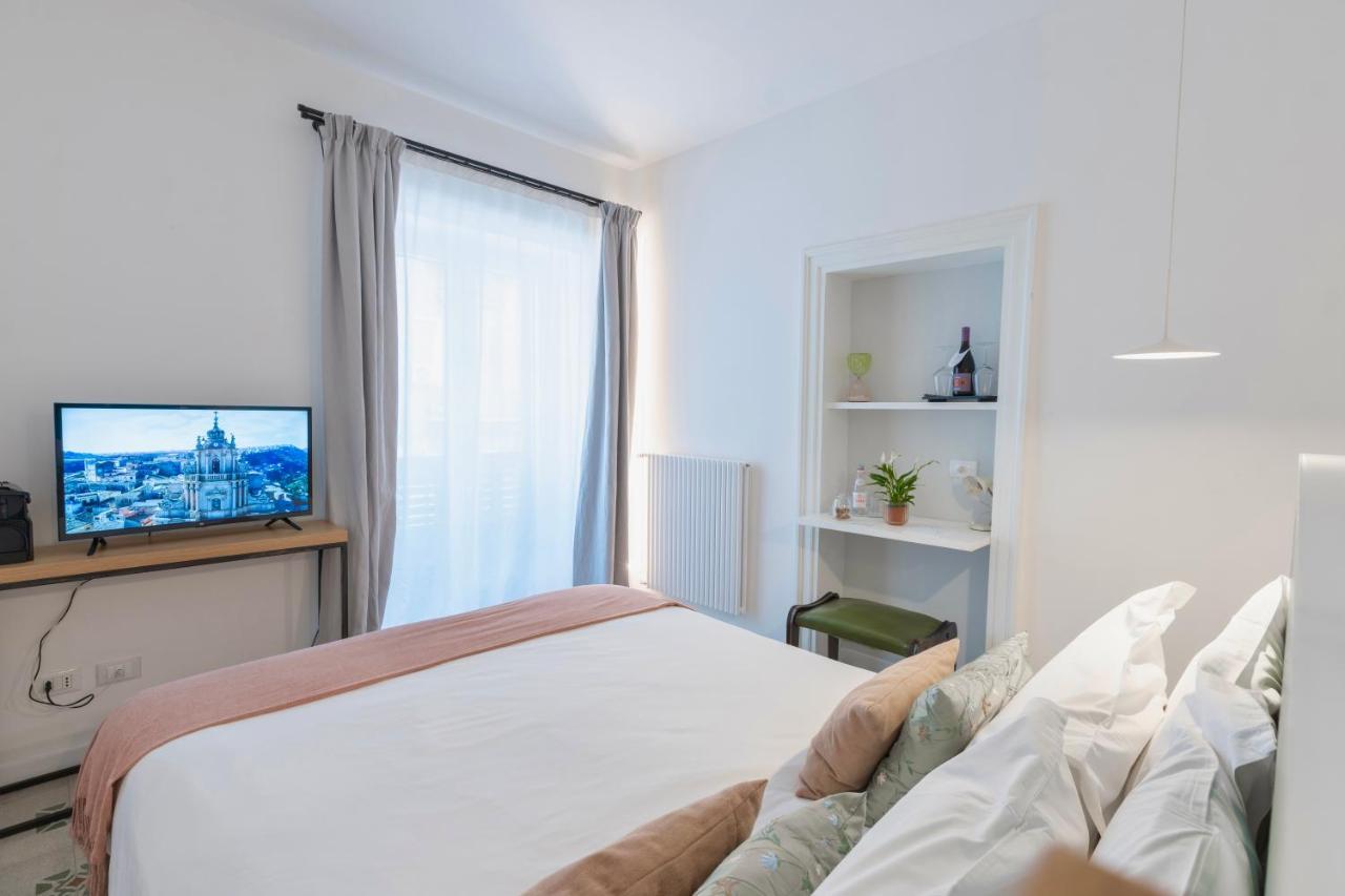 Arche Design Rooms And Suites パレルモ エクステリア 写真
