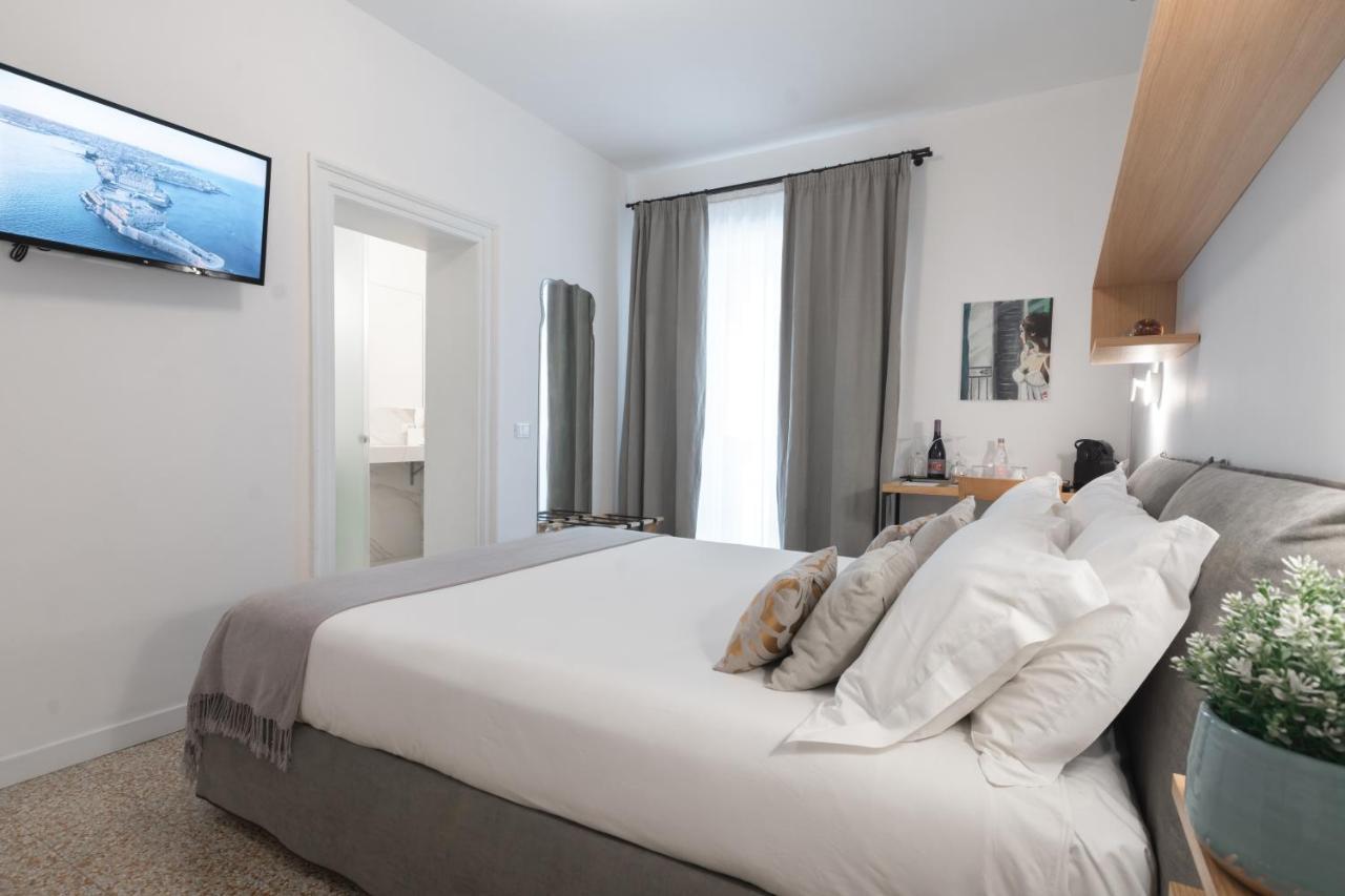 Arche Design Rooms And Suites パレルモ エクステリア 写真